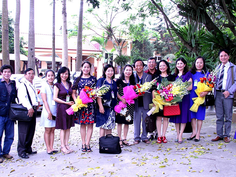 Chuyện về &ocirc;ng "Trưởng th&ocirc;n" - GS. Nguyễn L&acirc;n Dũng